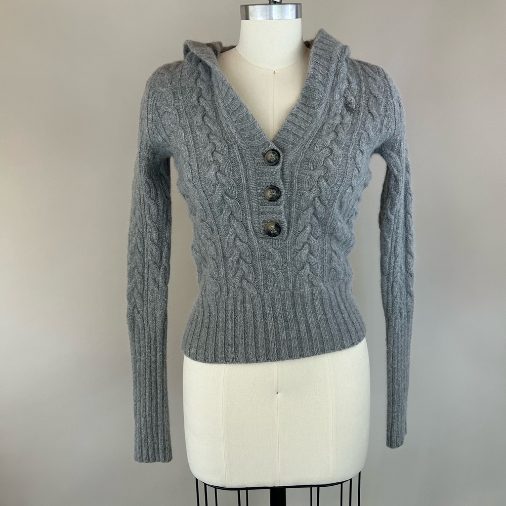 Y2K Vintage Abercrombie Gray Cable-Knit Sweater with Hood